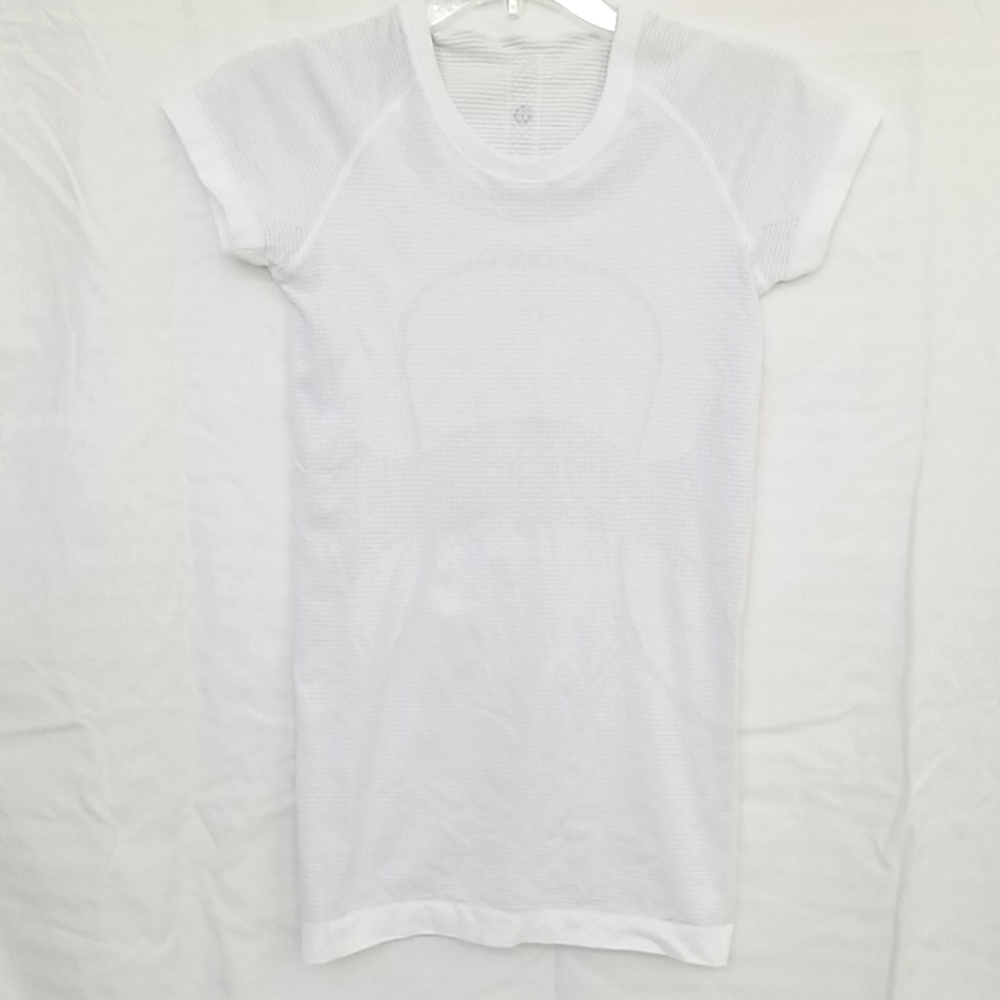 Lululemon Swiftly Tech short sleeve